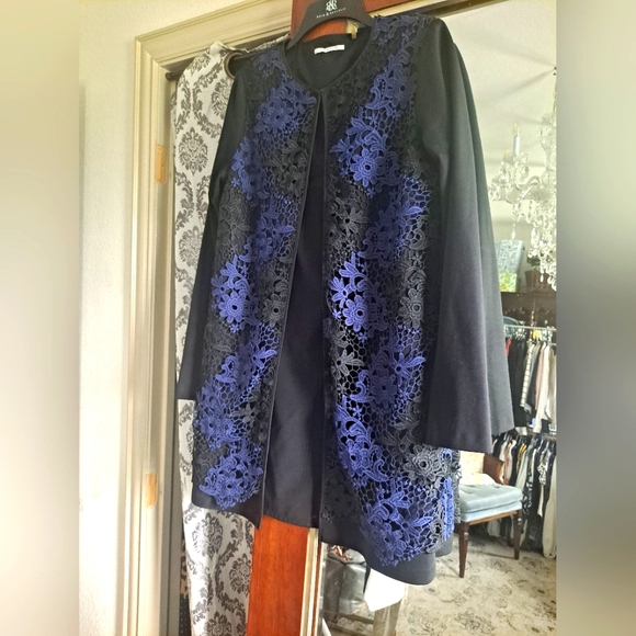 Tahari Small black & blue floral crochet knit jacket - Picture 1 of 5